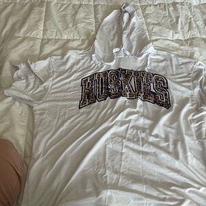 White Huskies Graphic Hoodie